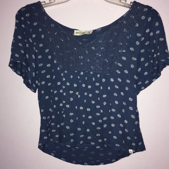Blue Shirt with White Flowers - Picture 1 of 3